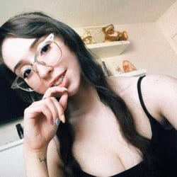 catlyn OnlyFans - @catlyncrespo