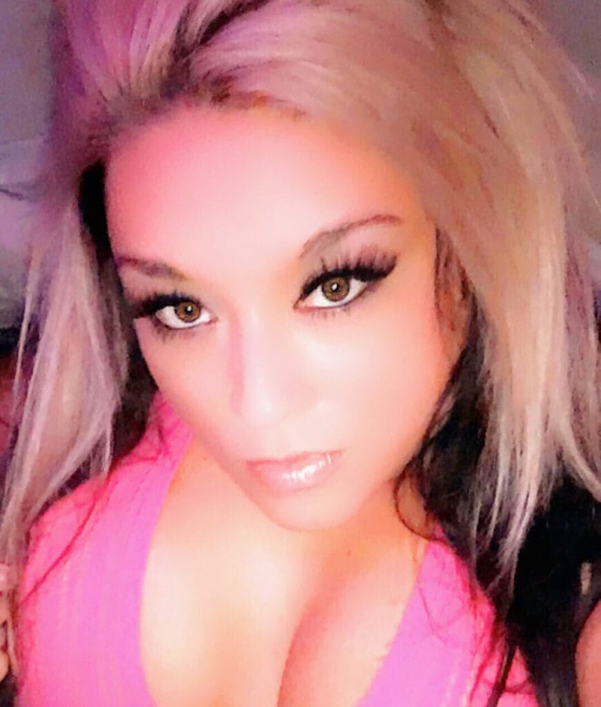 Diamond kitty OnlyFans - @diamond_kitty