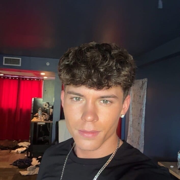 Drake Von OnlyFans - @drakevon