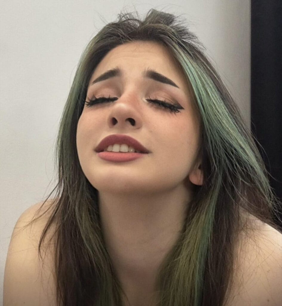 Ella OnlyFans - @ellawaifuuxo
