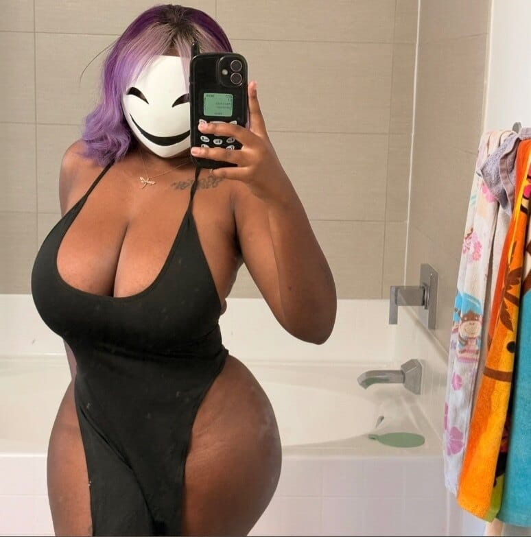 Purple OnlyFans - @emomask