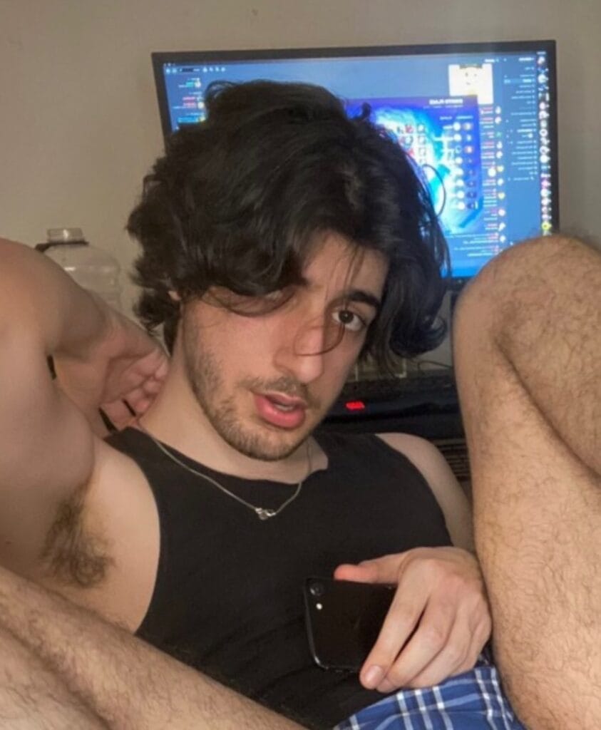 Jaximus OnlyFans - @gaymerjax