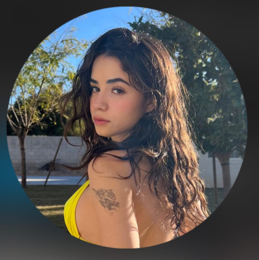 Jameliz Benithez Smith OnlyFans - @jellybeanbrainss