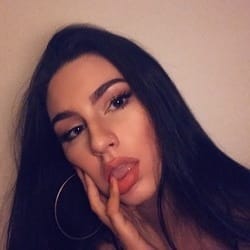 Briella OnlyFans - @queenbri