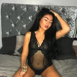 Violet Belle OnlyFans - @violetbellex