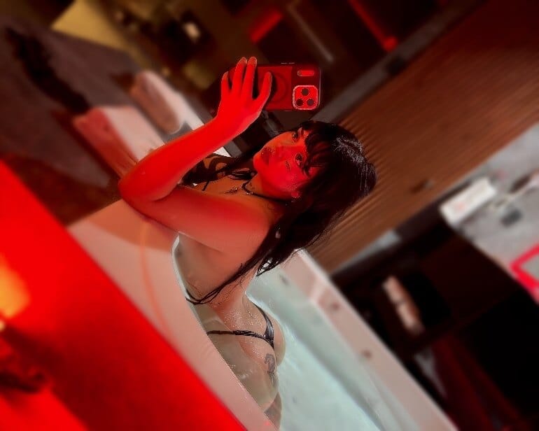 yamihub OnlyFans - @yamihub